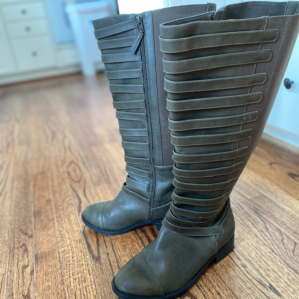 Brand new wo box. Torrid size 9W hunter green boots. Never worn.